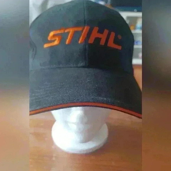 Stihl baseball hat with  Velcro Adjustable Back - Picture 1 of 6